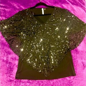 Fun yet elegant sequined blouse NY Collection blouse.